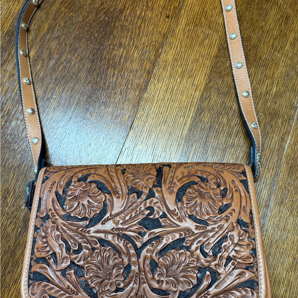 Montana Silversmiths Leather Embossed Shoulder Bag